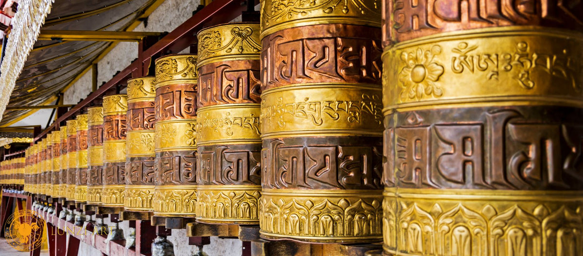 Prayer Wheels: Meaning, Mantras, and Spiritual Significance