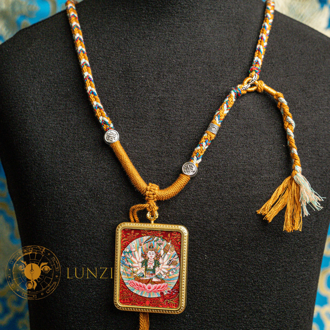 Hand-Painted Chundi Locket Thangka: The Swift Bestower