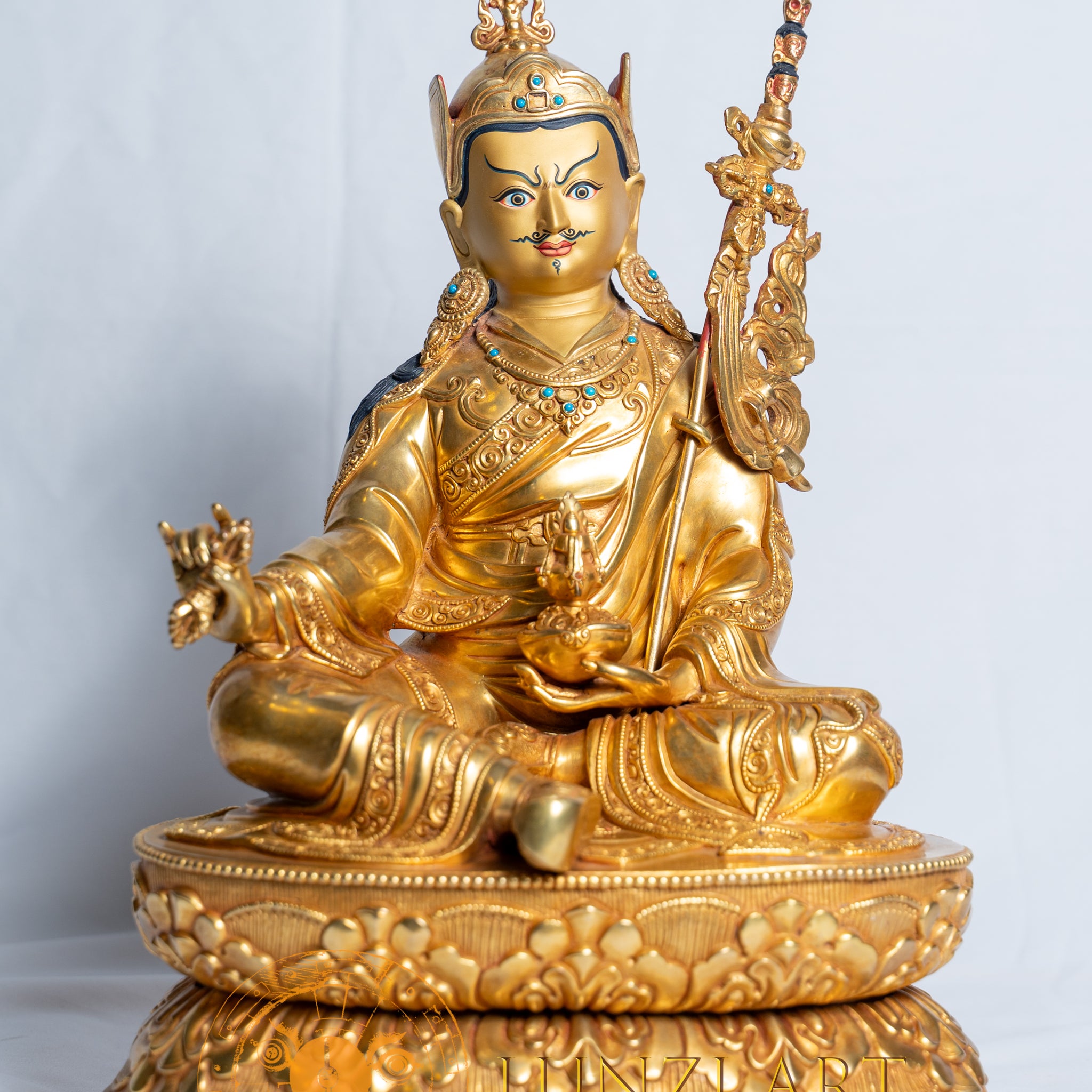 Guru Rinpoche(Padmasambhava）Statue | Fully Gold Plated Copper - statues