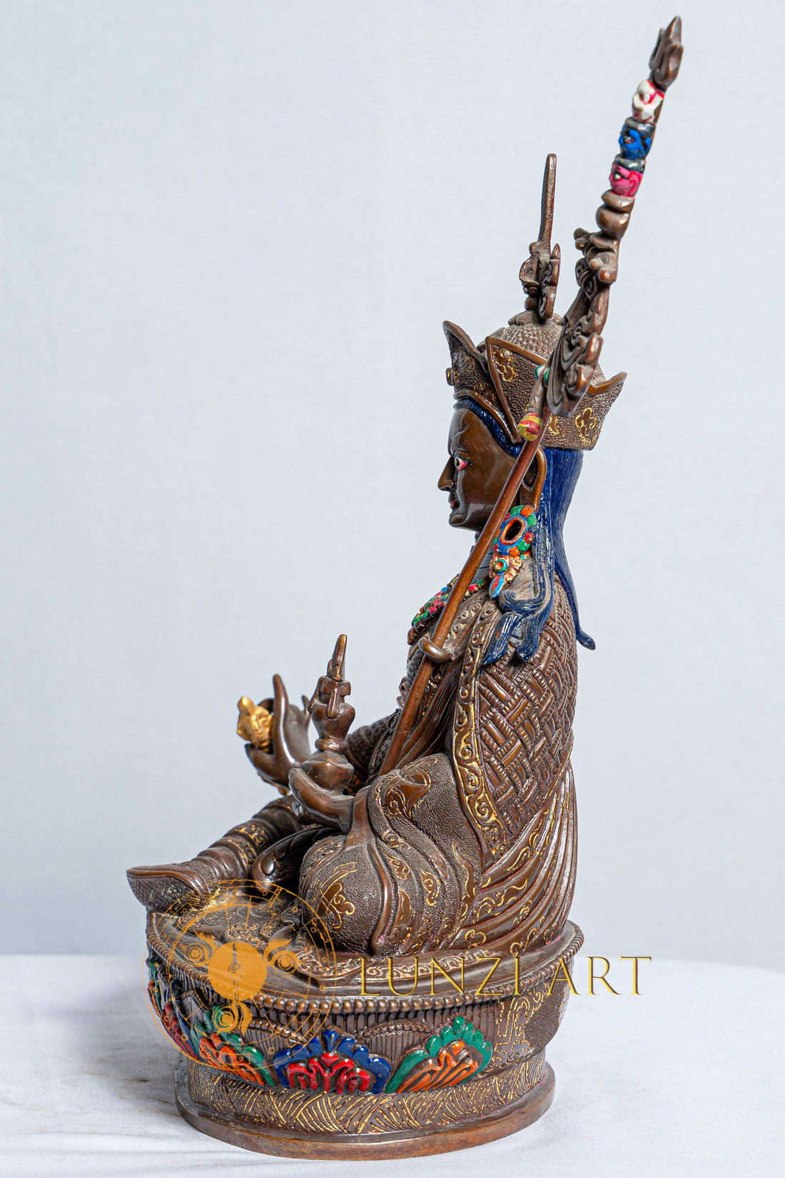  S-B-AS-C-GR-0019- statues