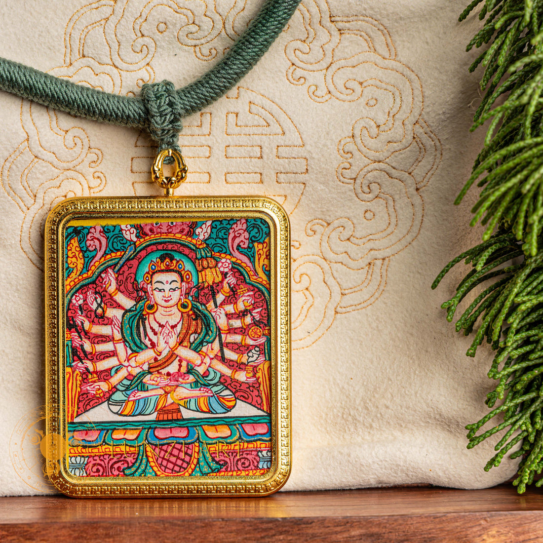 Hand Painted Chundi Locket (Ghau) Thangka - --