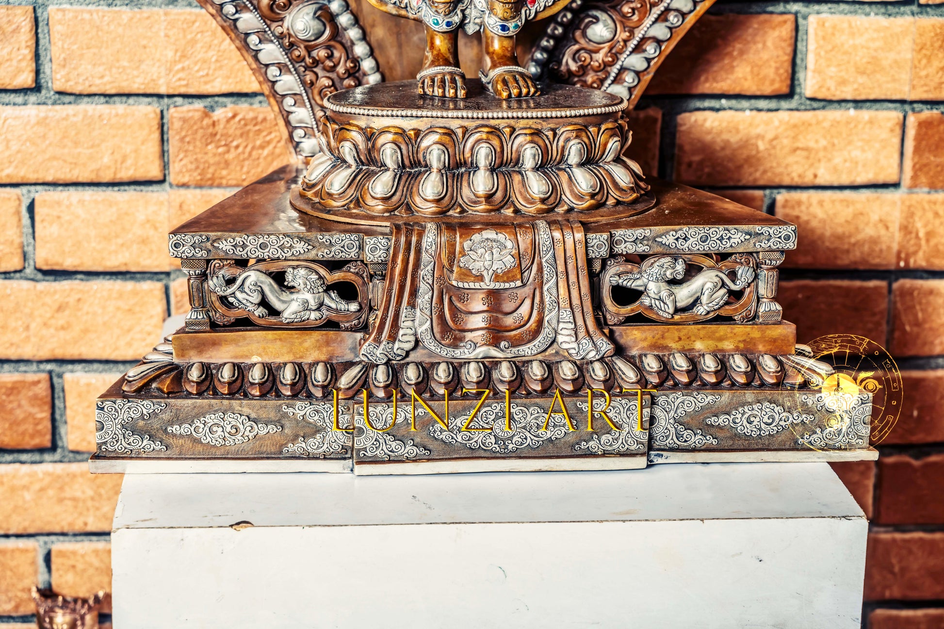  S-P-SS-CS-TAA-0010- statues